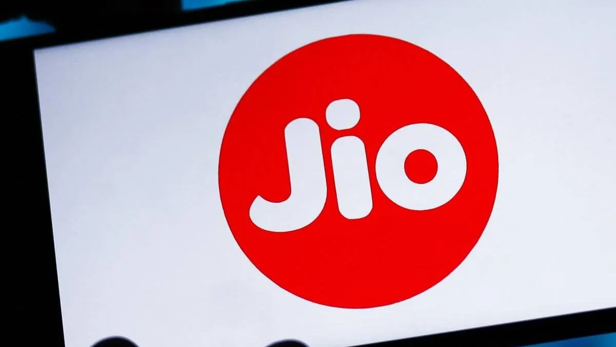 Jio का नया ऑफर, 30GB डेटा और 15 OTT समेत मूवी टिकट पर मिलेगा डिस्काउंट