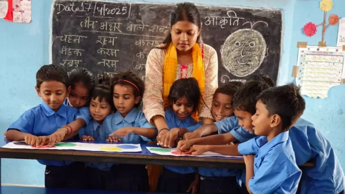 ब‍िहार की शिक्षिका निवेदिता को मिलेगा राजकीय शिक्षक पुरस्कार, 100% नामांकन और शून्य ड्रॉपआउट का कमाल