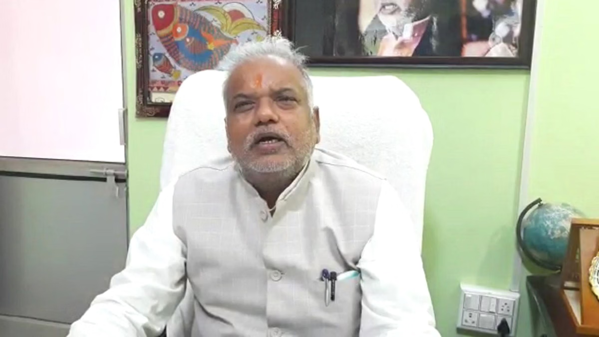 बिहार: पीएम मोदी के पिता पर टिप्पणी को मंत्री श्रवण कुमार ने बताया दुर्भाग्यपूर्ण, बोले- यह दिमागी दिवालियापन