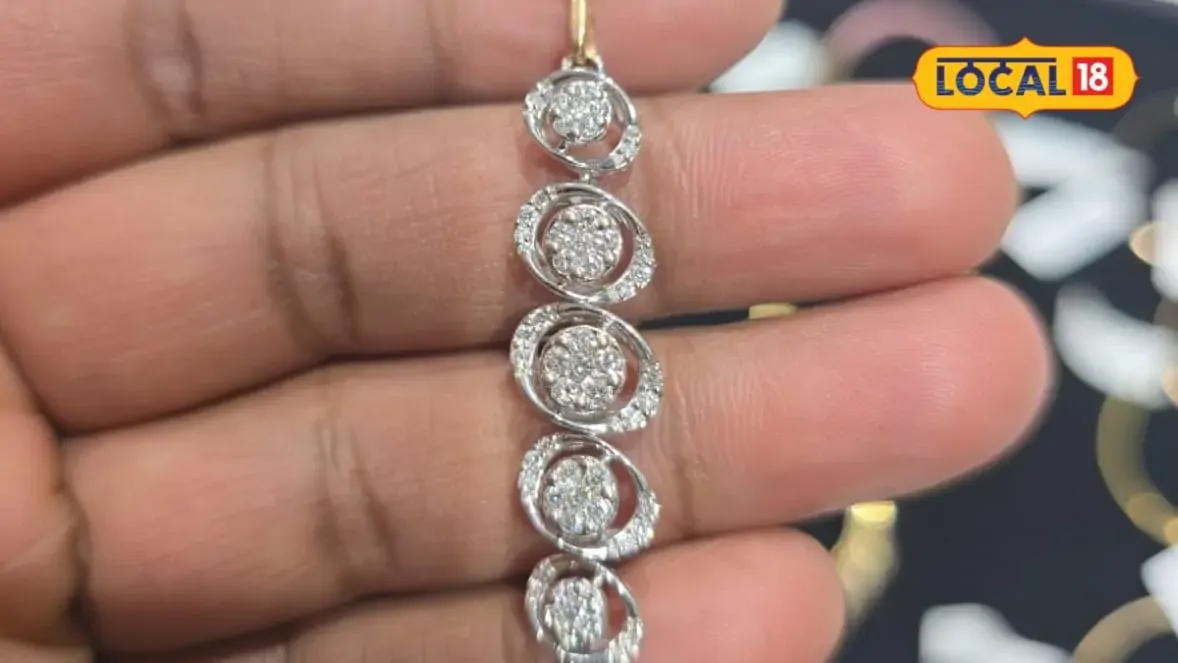 स्मार्ट फोन से महंगी हैं ये राखियां, हजारों में है कीमत... फिर भी बाजार में डिमांड
