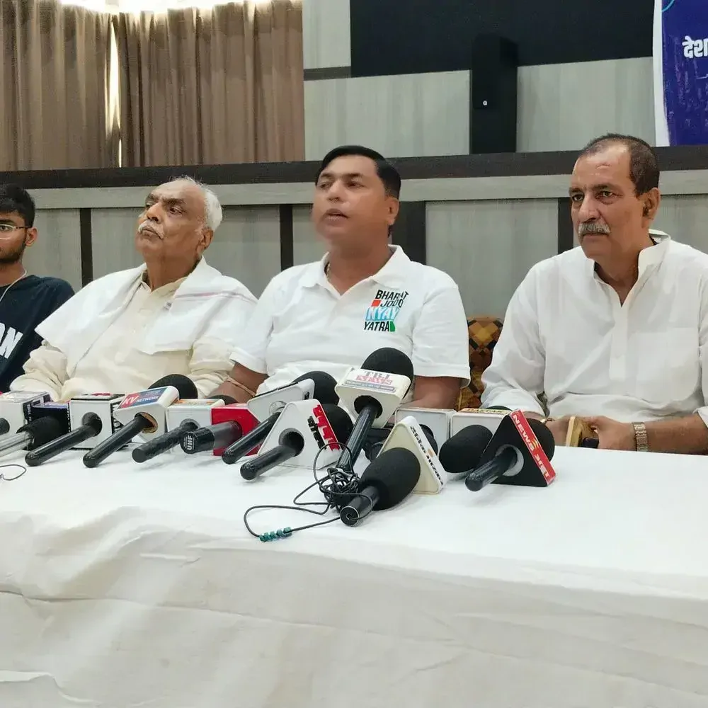 'छात्रों के भविष्य के साथ खिलवाड़ बर्दाश्त नहीं':बेगूसराय में कांग्रेस नेता बोले- शिक्षा मंत्री धर्मेद्र प्रधान इस्तीफा दे; लगभग 80% इंजीनियर बेरोजगार