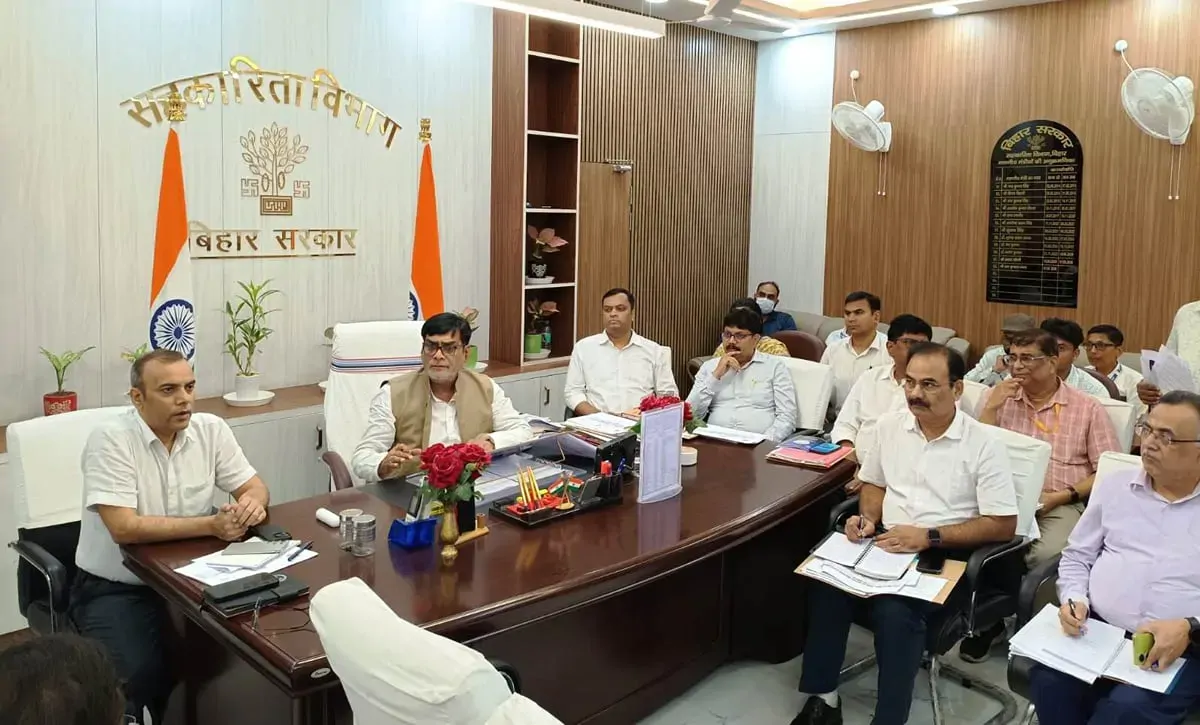 बिहार: सहकारी बैंकों पर क्यों सख्त हुई बिहार सरकार, लापरवाही बरतने वालों को मंत्री रामकृपाल ने क्या मैसेज दिया?